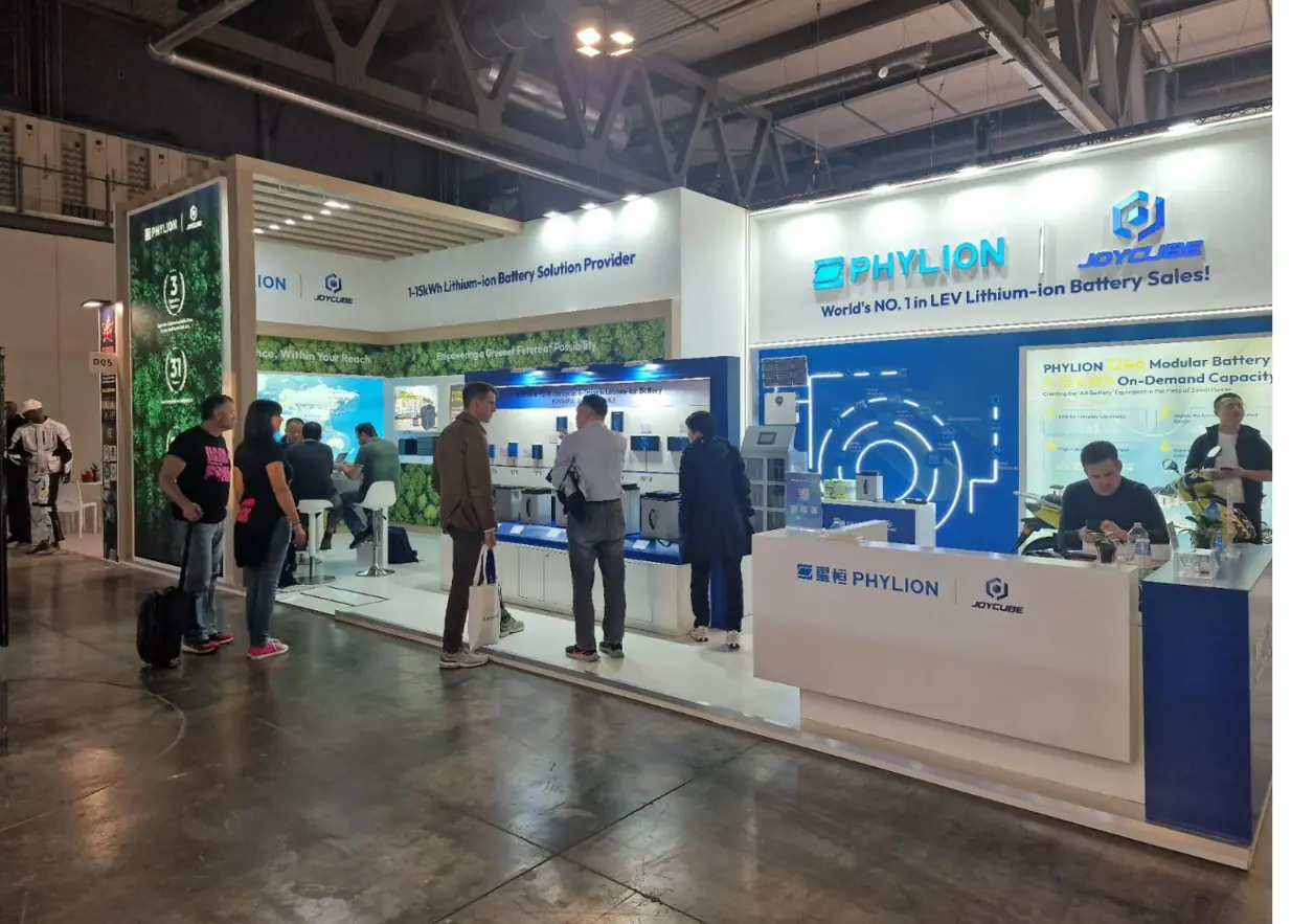 EICMA exhibition stand by Stagehook Global, Milano — photo 3