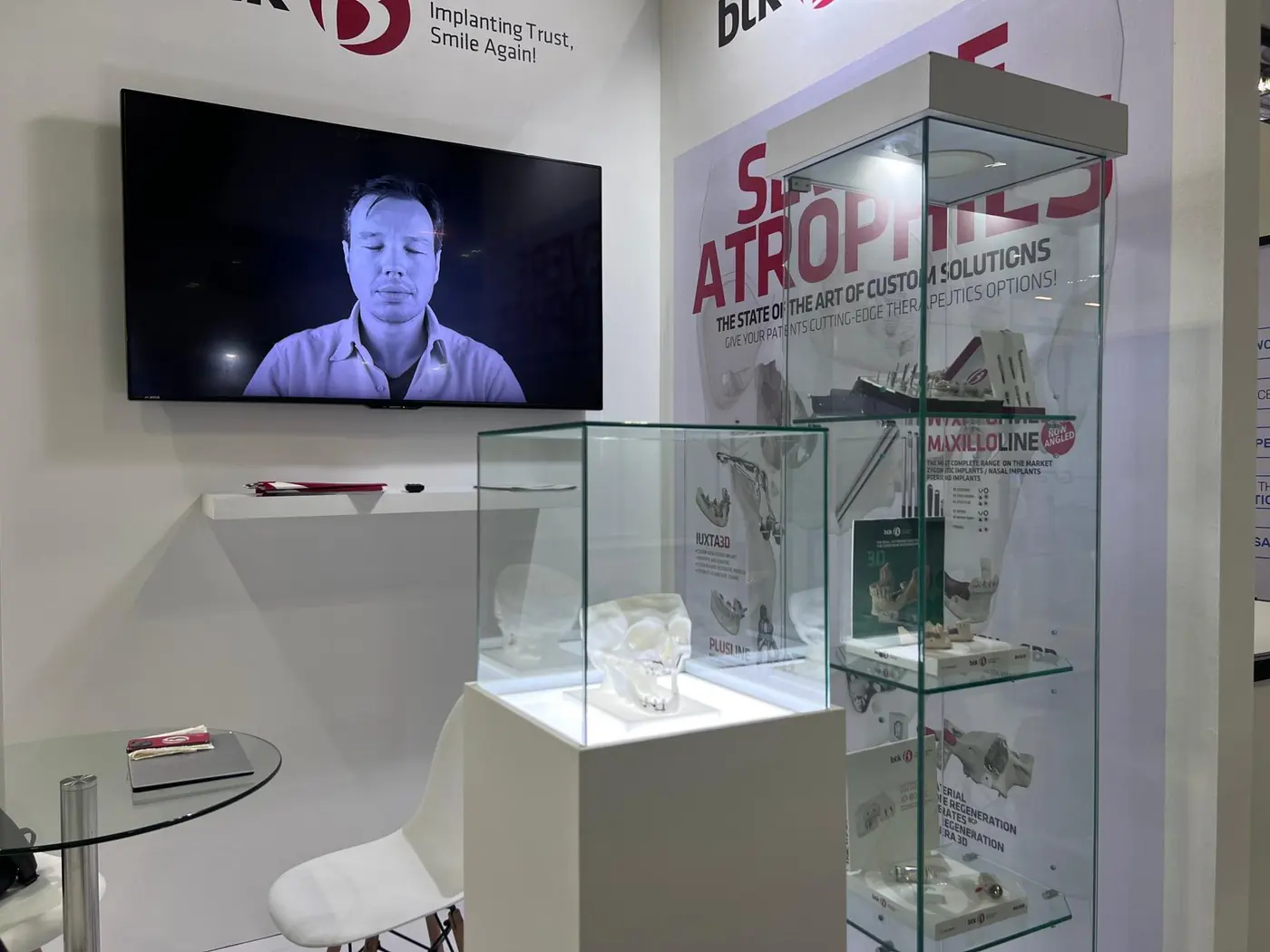 IDEM Singapore exhibition stand by Stagehook Global, Singapore — photo 4